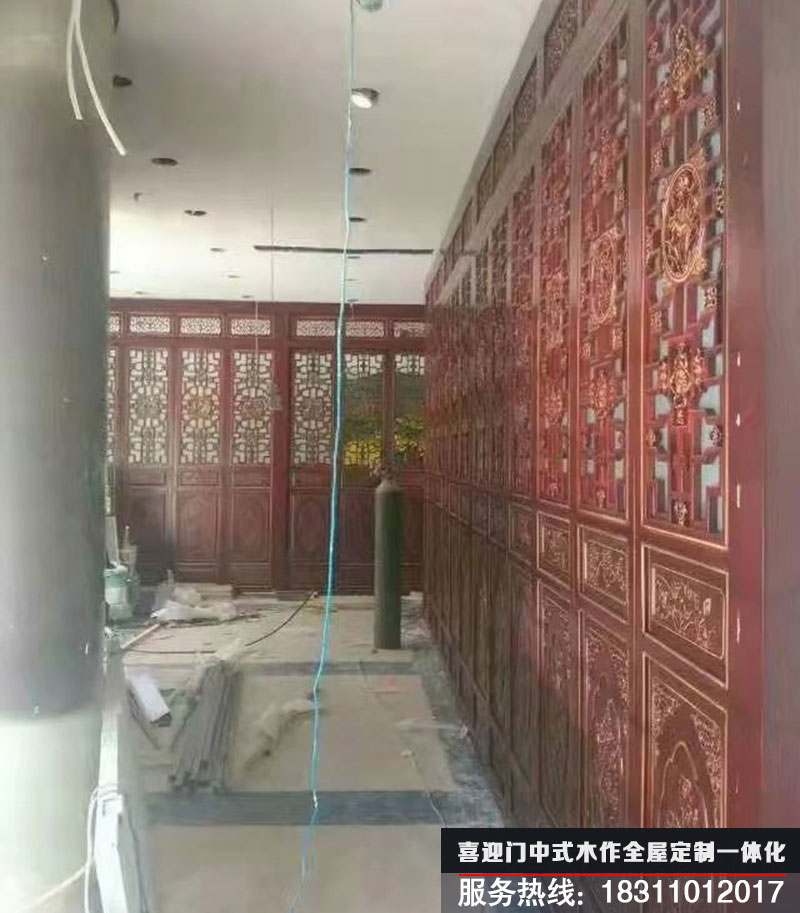 中式花格在會(huì)所裝修中的安裝情況
