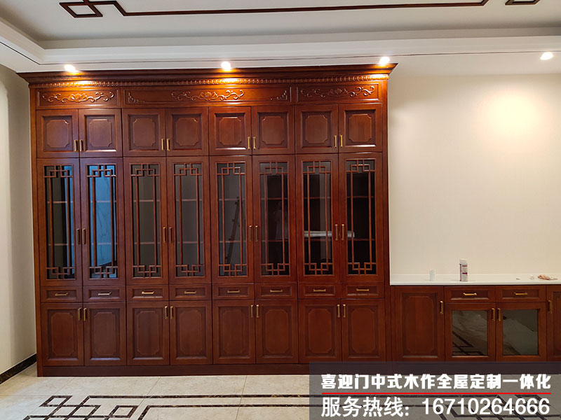 中式柜子的安裝效果