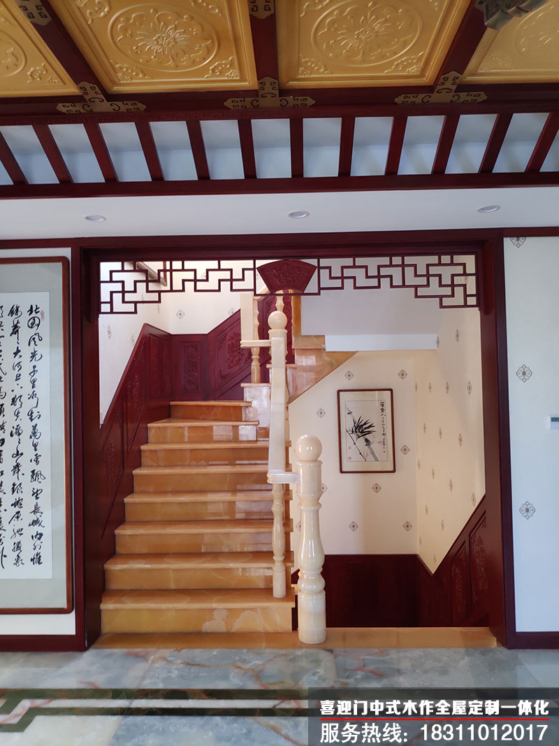 定制仿古門窗