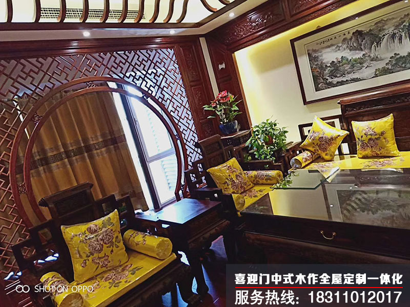 別墅中式客廳裝修實(shí)景圖
